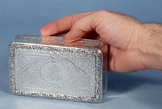 A large Victorian silver table snuff box, by Thomas Johnson I, Length128mm, Weight: 10oz/312grms.